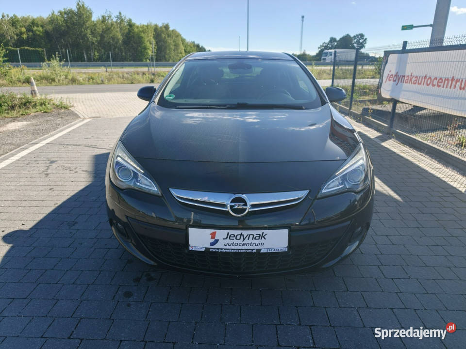 Opel Astra GTC J 20092019 czarny Lipówki