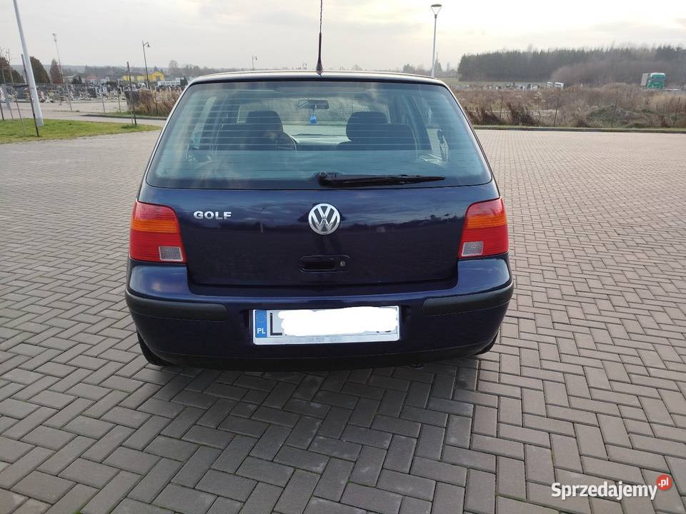 VW golf IV 16 SR Benzyna Gaz sekwencja 2000 5 pierwszy właściciel Świdnik sprzedam