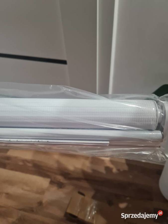 2x roleta biała 60x220 Brzostek