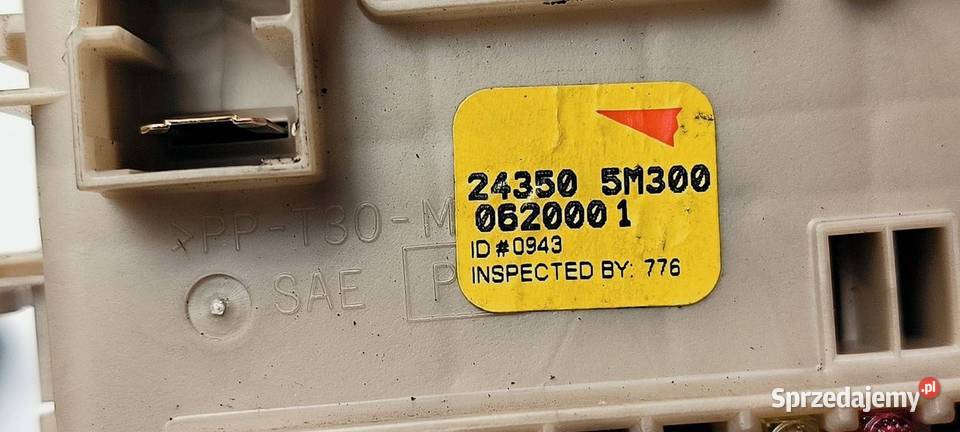 SKRZYNKA BEZPIECZNIKÓW NISSAN ALMERA 243505M300 osobowe Pozostałe Lipno sprzedam