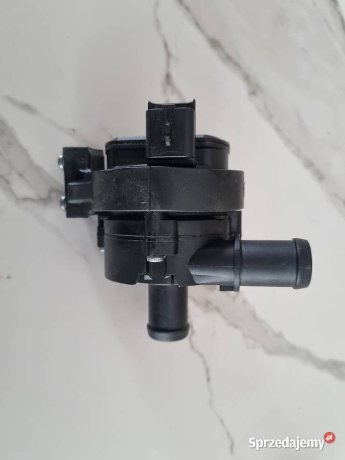 Nowa pompa wody Trafic Master Vivaro Movano Poznań