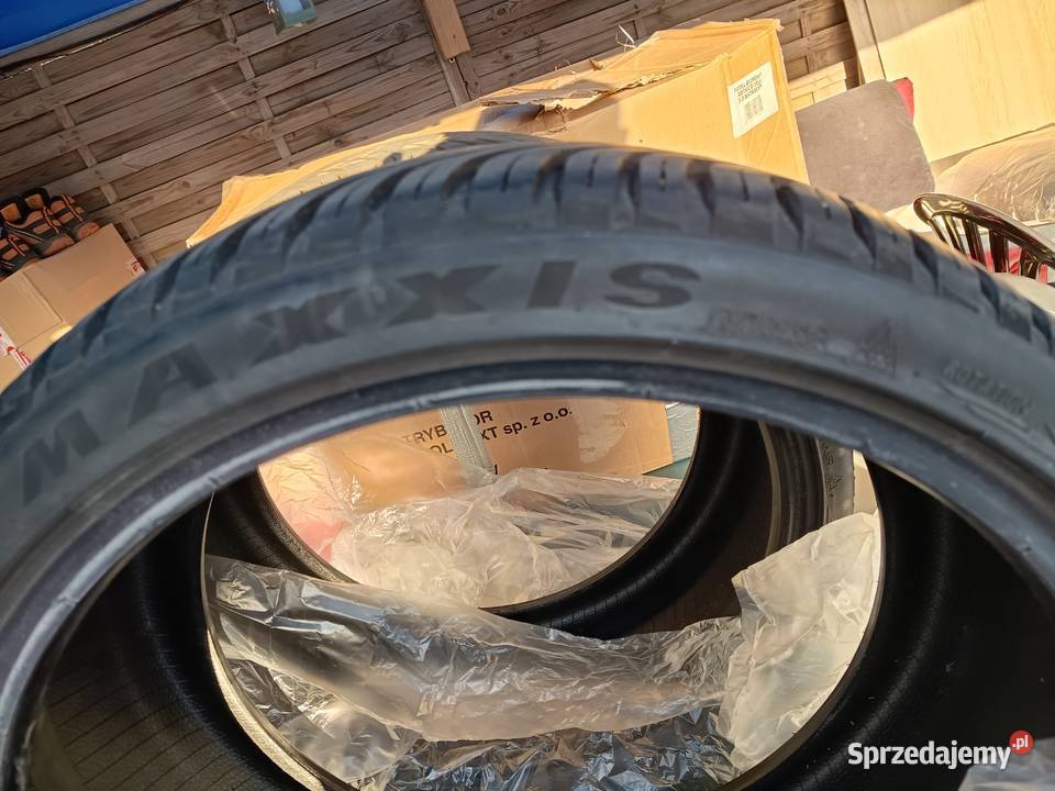 opoy całoroczne maxxis 23535 r19 235 Nowa Sól sprzedam