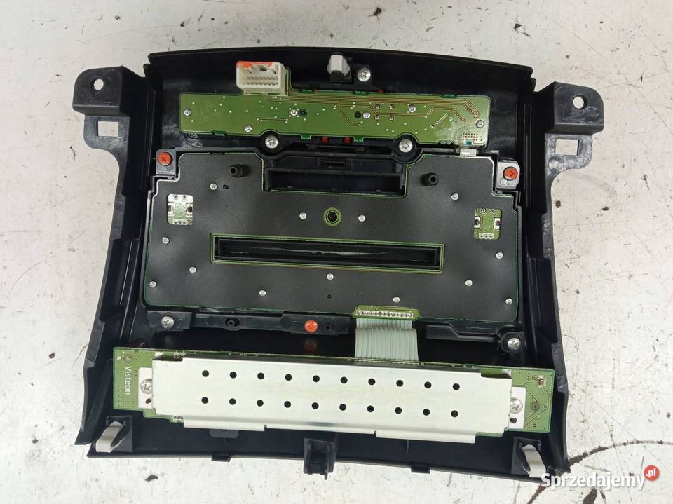 RADIO FABRYCZNE 8002A067XA Mitsubishi Outlander świętokrzyskie