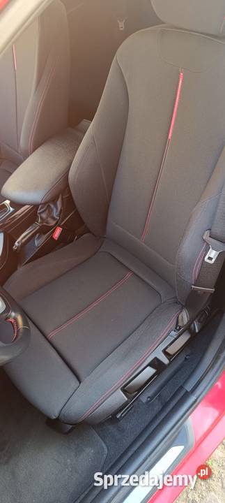 BMW seria 1 118i 170 KW 16 benzyna 2013 rsuper nieuszkodzony Przemocze sprzedam