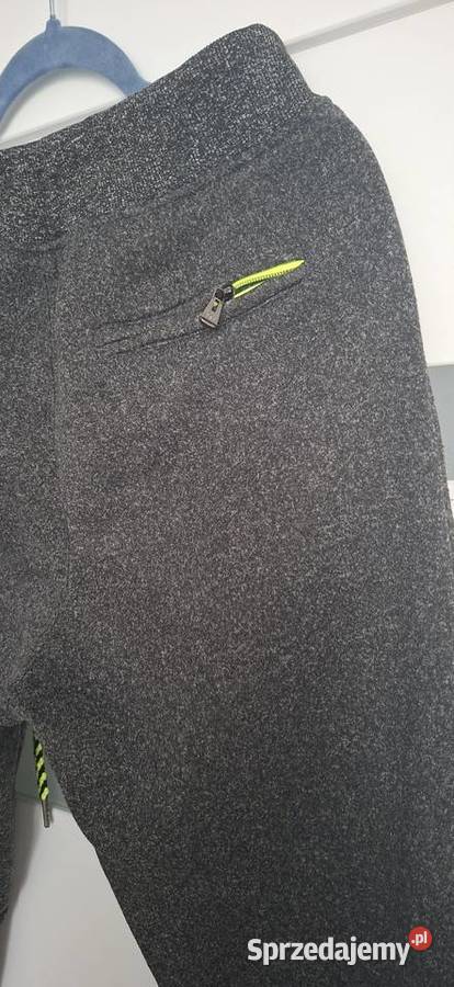 Spodnie dresowe dresy męskie TC M mazowieckie sprzedam
