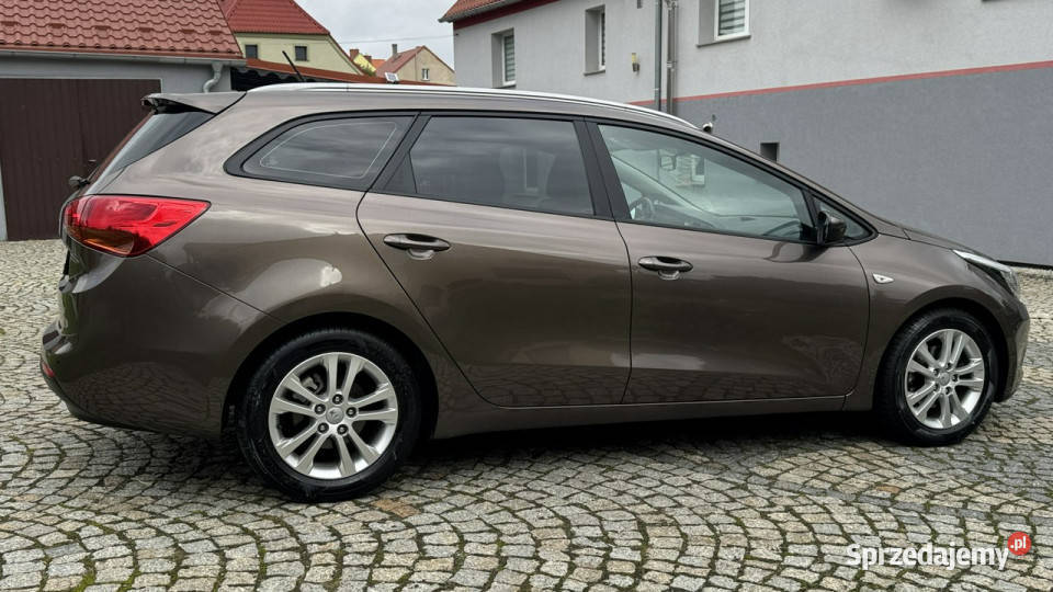 Kia Ceed 16 Benz 135 z Niemiec Nawigacja Pakiet możliwa zamiana Strzegom