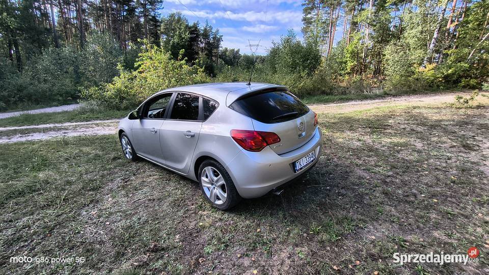 Opel Astra 14 OSOBY PRYWATNEJ 1364cm3 Morawica