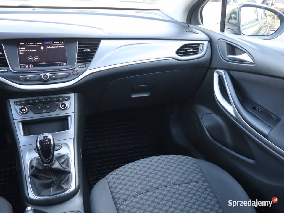 Opel Astra 12 Turbo system Start-Stop śląskie Katowice sprzedam