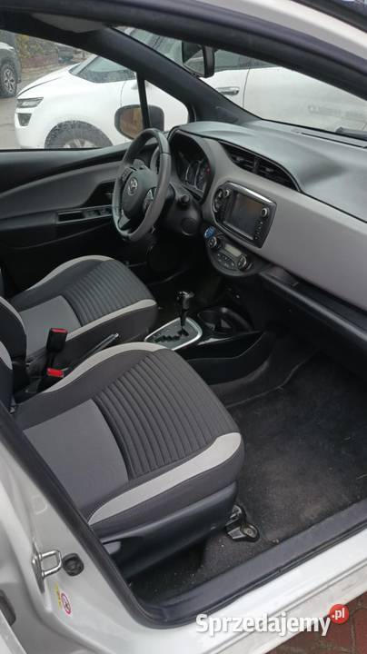 Sprzedam Toyotę Yaris 3 mazowieckie Izabelin C