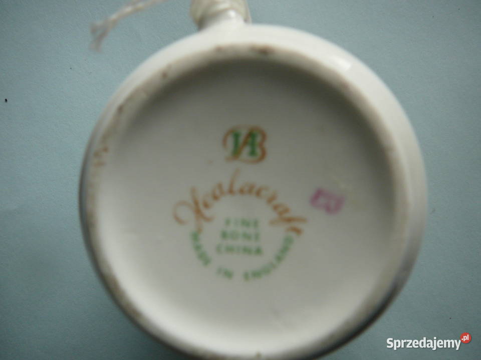 kwiatki w wazoniku ceramika logowana Anglia Wrocław