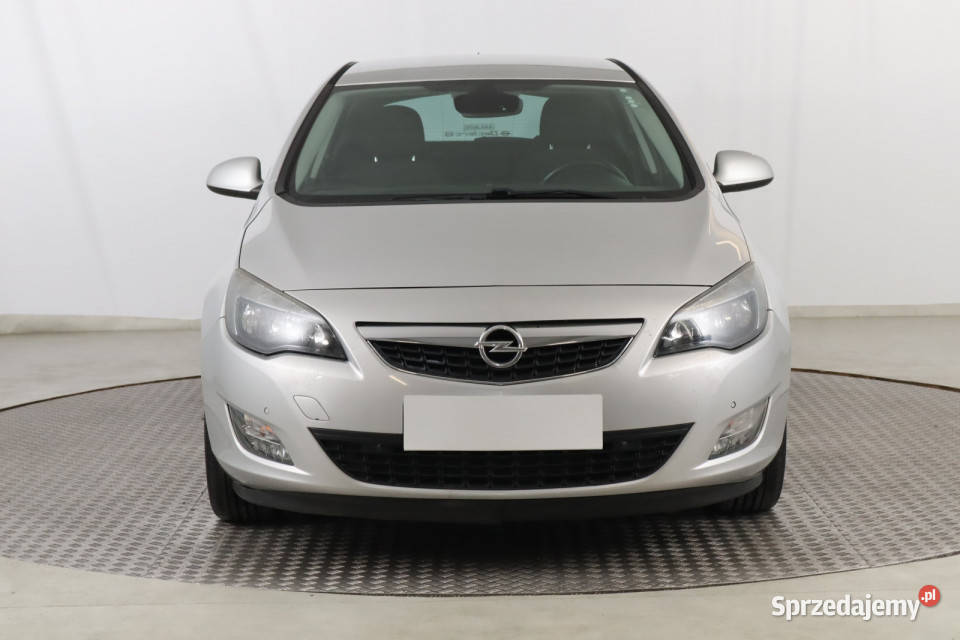 Opel Astra 17 CDTI gniazdo USB Zabrze