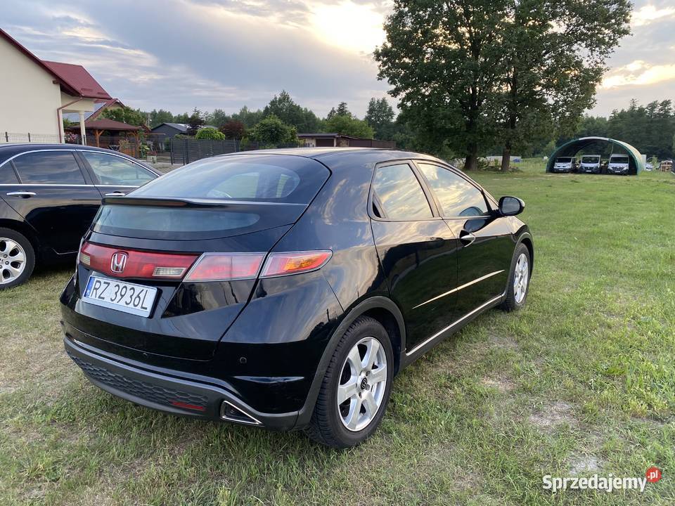 Honda Civic UFO 18 Benzyna LPG butla do 2034 Rok produkcji 2006 Nowa Sarzyna