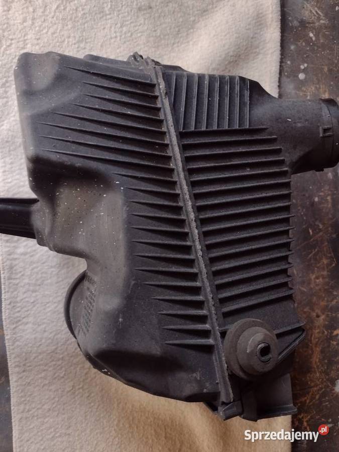 obudowa filtra powietrza renault megane 3 19dci Rok produkcji 2006 Aleksandrów Łódzki