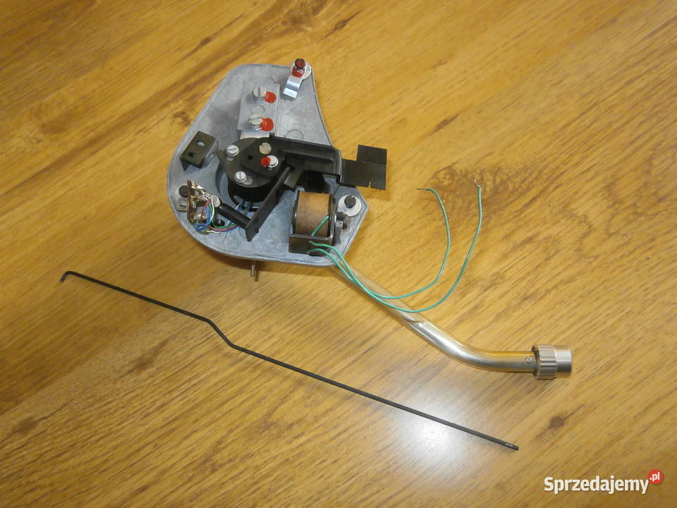 Gramofon UNITRA FONICA G 8010 układ ramienia