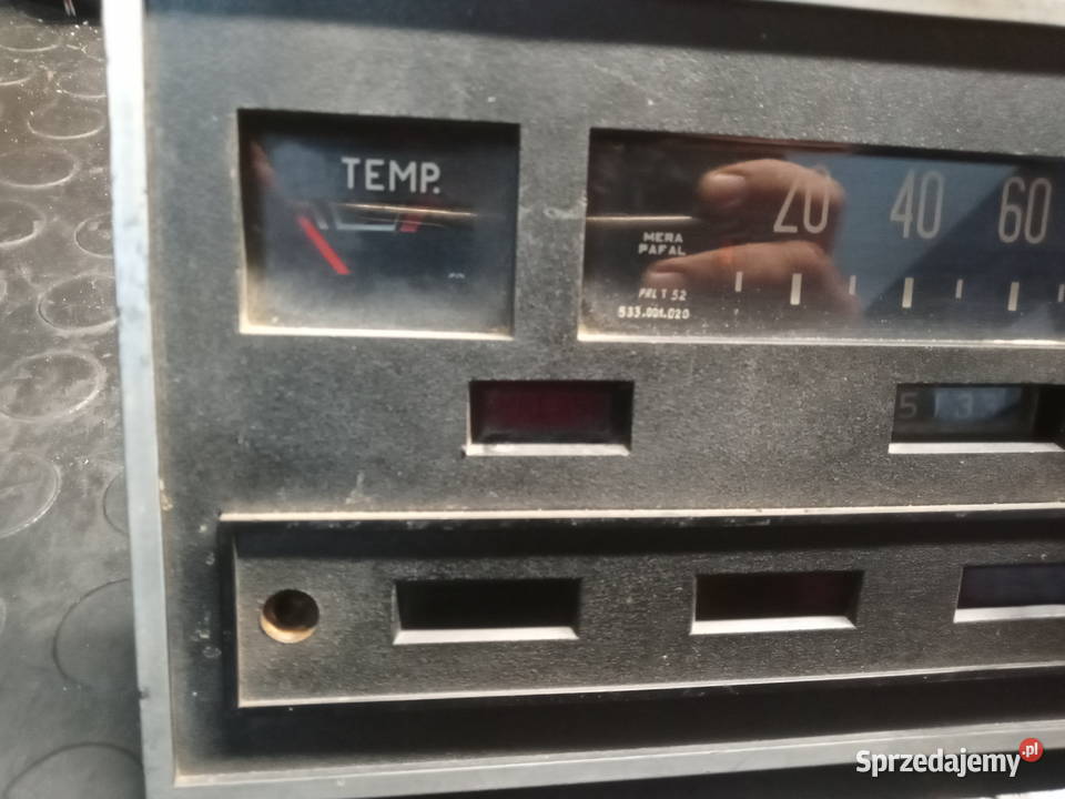 Fiat 125p licznik Ożarów Mazowiecki