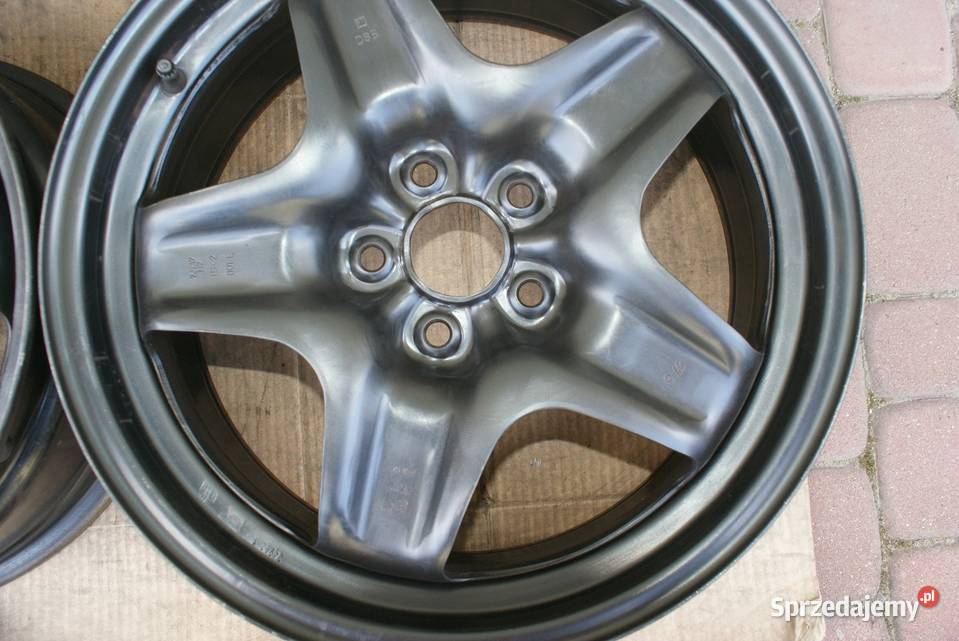 Felgi strukturalne kołpaki 7Jx17 Opel 5x105 ET42 stalowe podkarpackie Nozdrzec