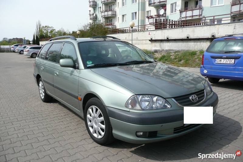 Toyota Avensis 18 Sol kombi 1800cm3 Wrocław sprzedam