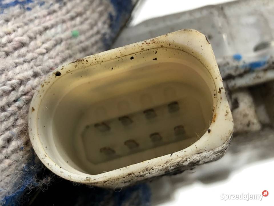 ZAMEK DRZWI LEWY TYŁ AUDI A6 C6 Hatchback