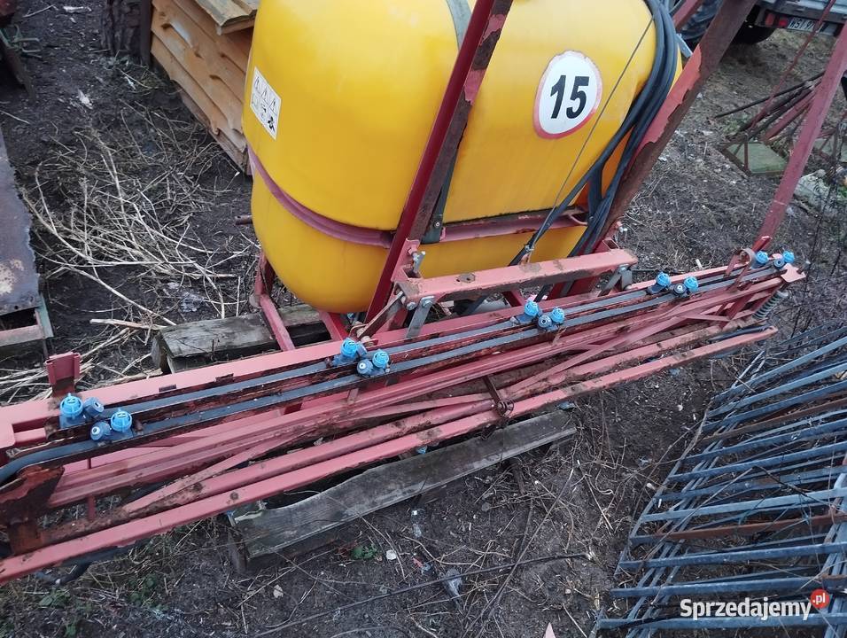 Opryskiwacz 400l 12m
