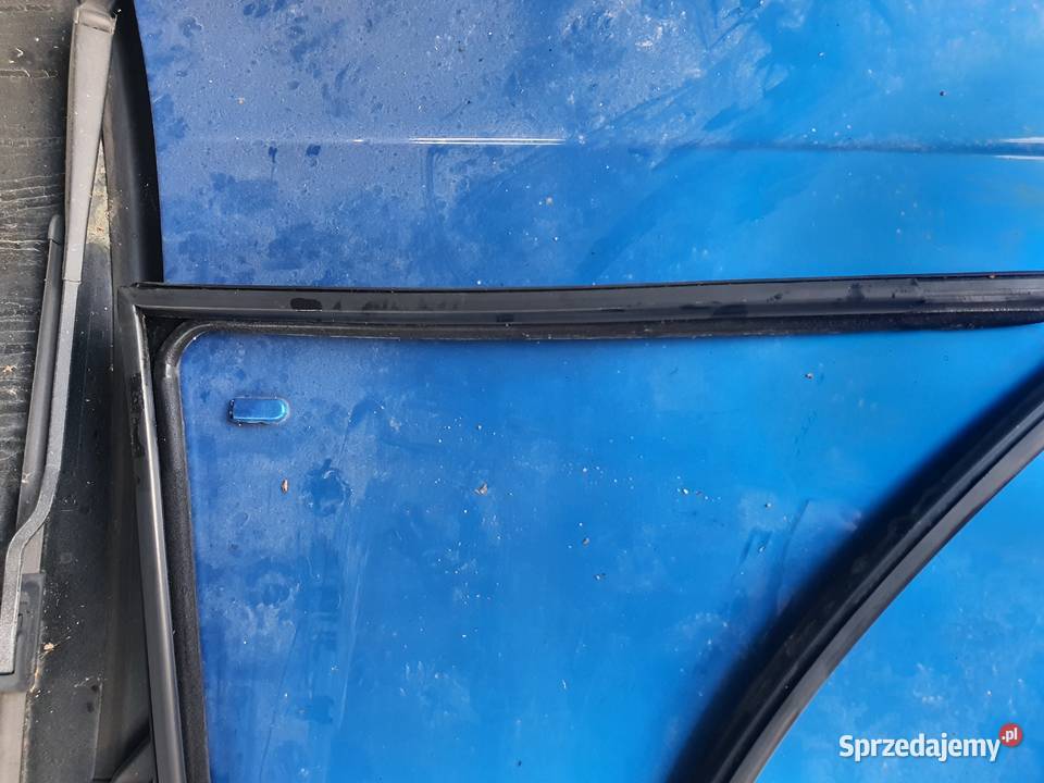 Listwy Zgarniające drzwi Skoda Octavia 1 Mirsk