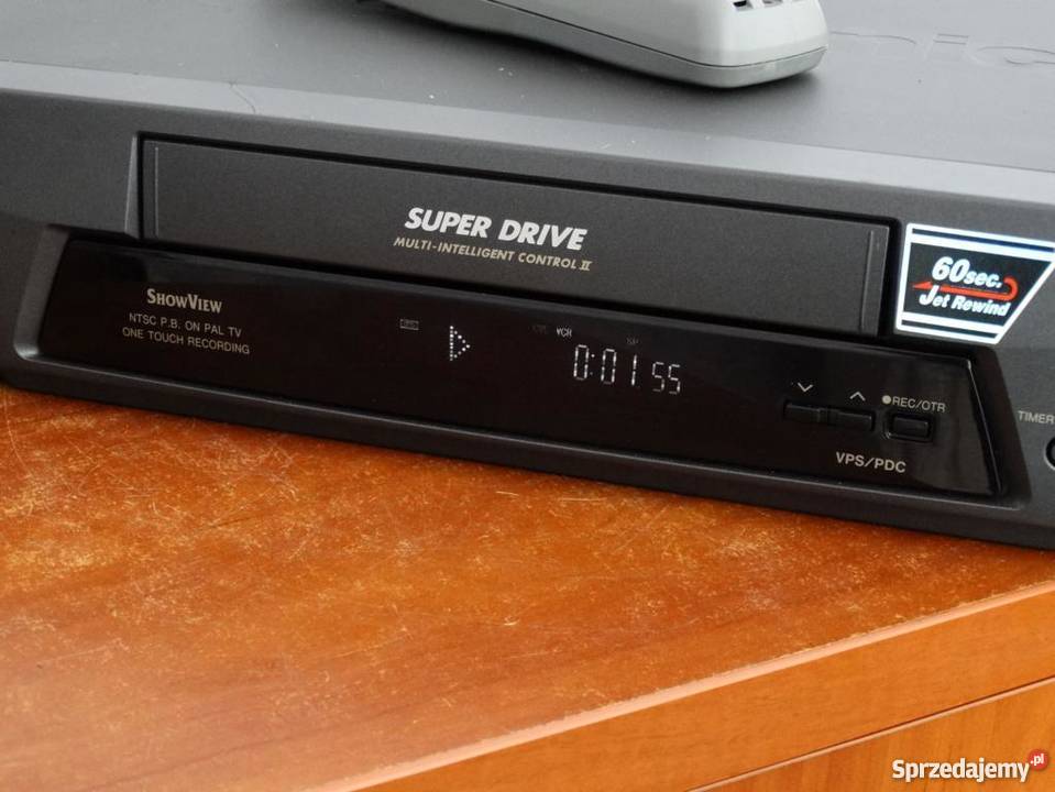 Magnetowid stereo Panasonic NVFJ610 pilot Jasło