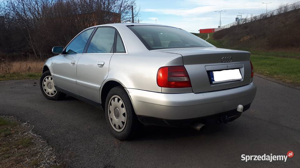 Audi A4 16 2000r z gazem Długie Opłaty Tanio centralny zamek Rzeszów