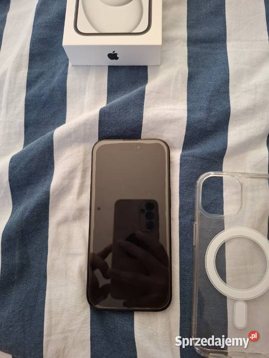 iPhone 15 128GB czarny