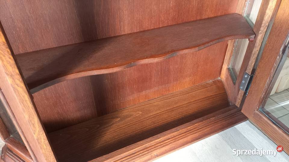 Witryna wisząca drewniana z półkami Szafka zachodniopomorskie Gawroniec