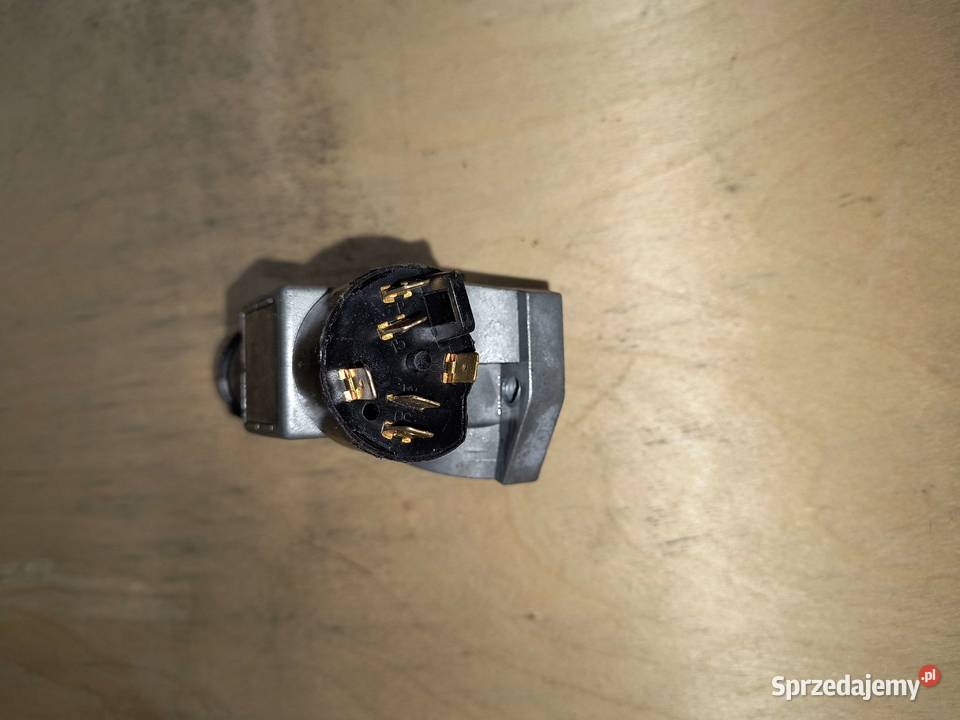 Stacyjka do Polonez DaewooFSO Caro dwa kluczyki sprzedam