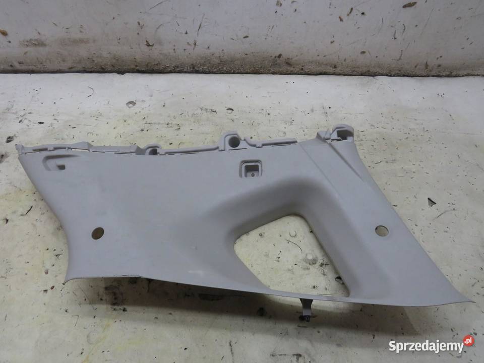 OSŁONA SŁUPKA BAGAŻNIKA PRAWA XTRAIL III T32 Osłony i zaślepki