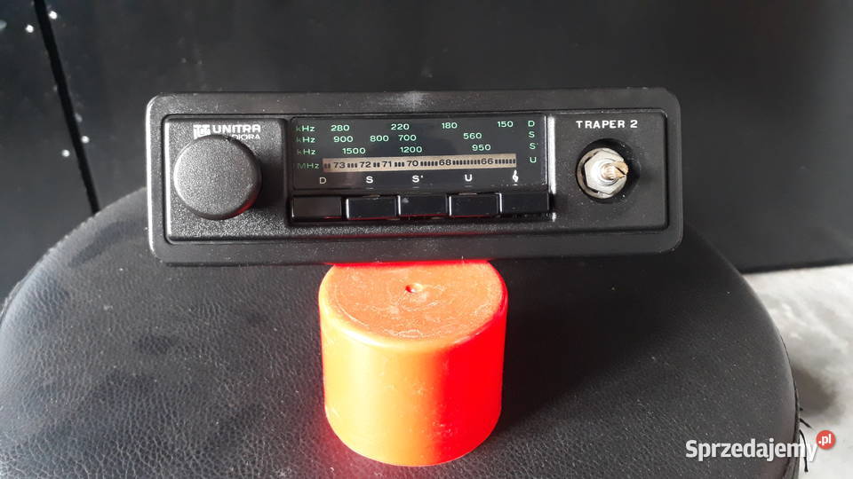 Radio samochodowe PRL Unitra Traper 2 sprawne Bychawa