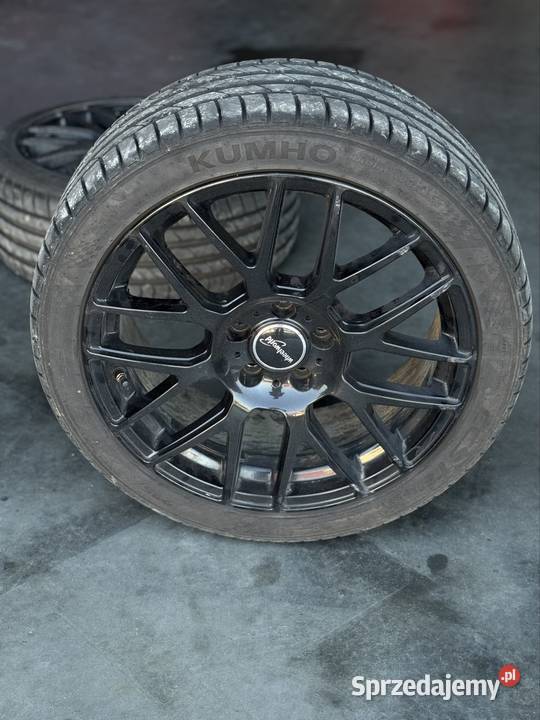 Felgi 18 WheelWorld Czarne Plus Opony