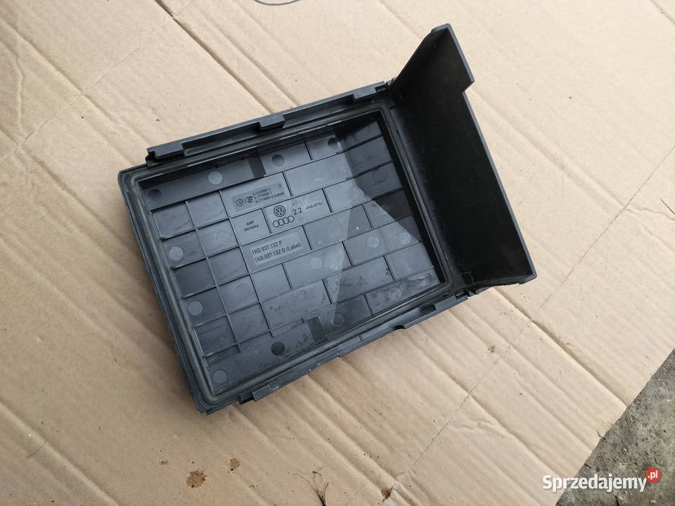 AUDI VW SKODA SEAT 1K0937132F POKRYWA SKRZYNKI lubelskie Kamień-Kolonia