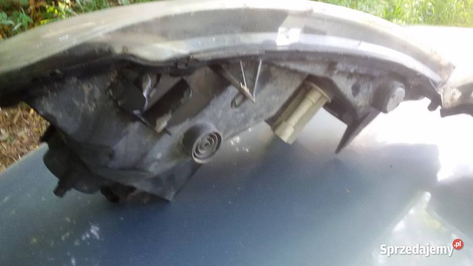 LAMPY PRZEDNIE RENO TRAVIC OPEL VIVARO