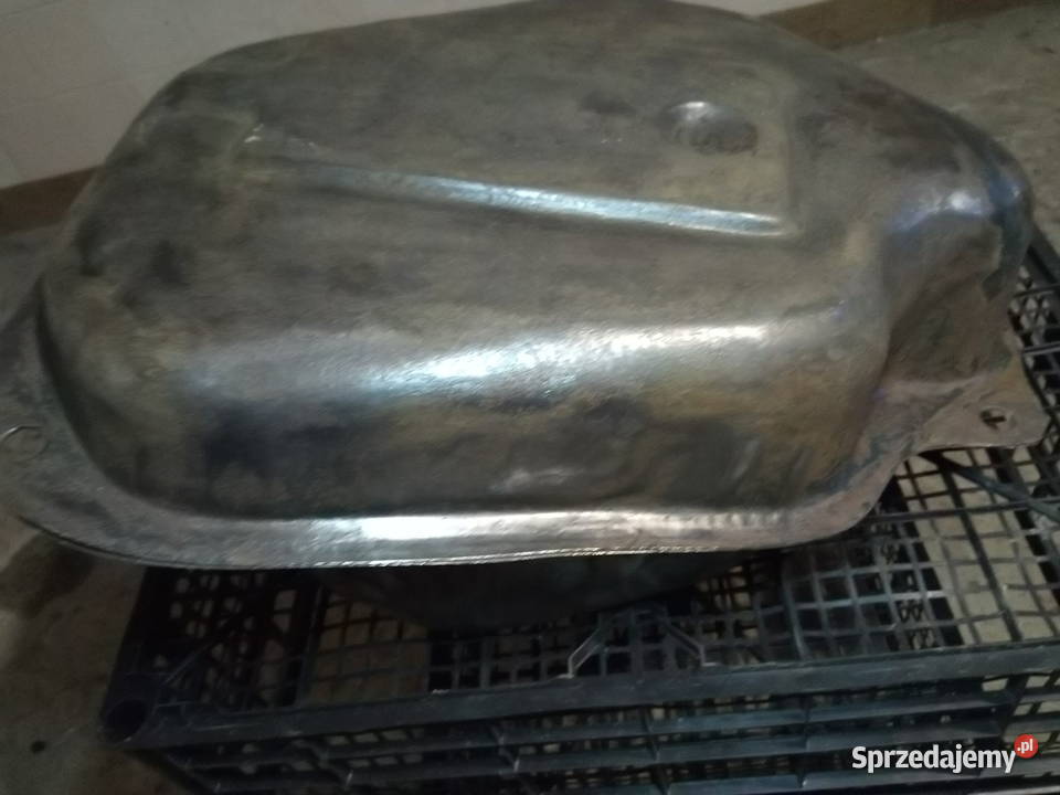 Zbiornik paliwa 126 p oryginał z 96 r Rok produkcji 1996 Płońsk sprzedam