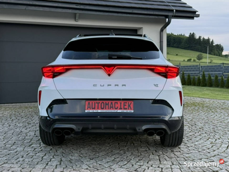 Cupra Formentor VZ 333 AWD BLACK EDITION KAMERY