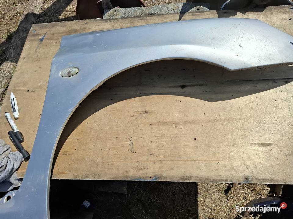 Błotnik Prawy Przód Peugeot 307 Części samochodowe Wisznice