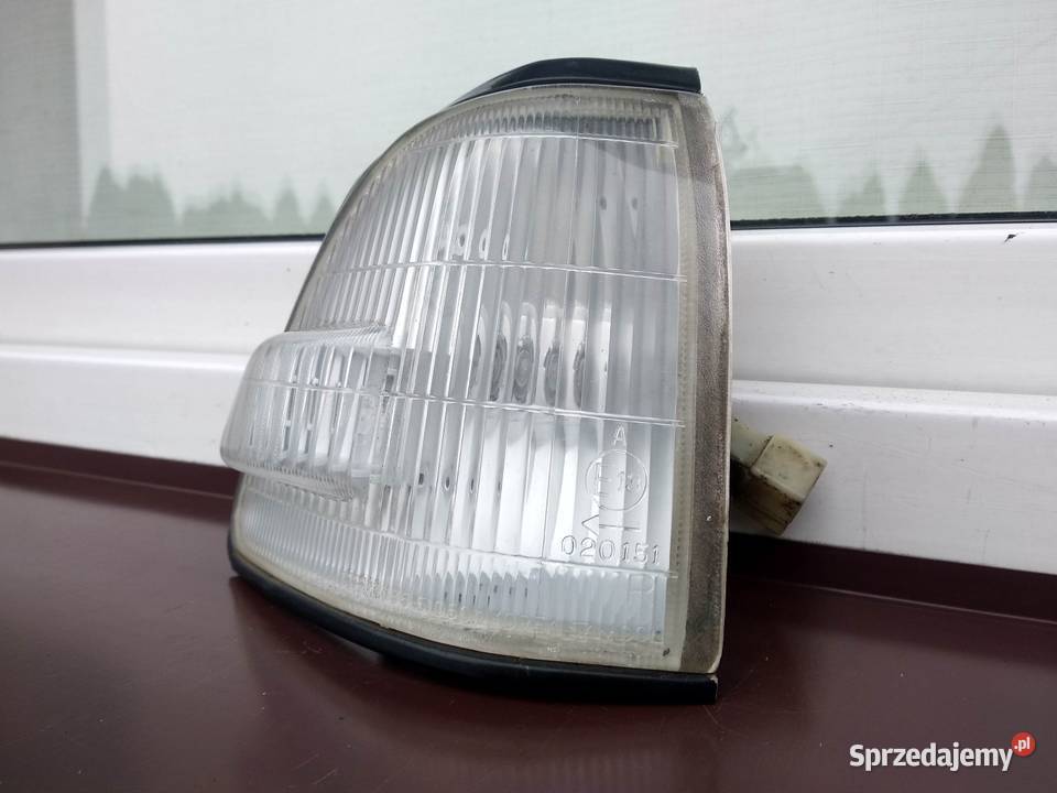 Kia Pride 19872000 lampa pozycyjna prawa Sieradz