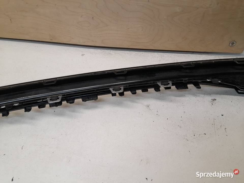 AUDI A8 D5 LIFT LISTWA ZDERZAKA TYLNEGO TYŁ osobowe