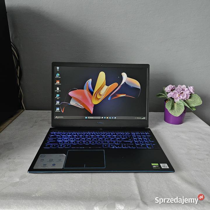 Laptop Dell Intel i5 10300H 120Hz 1650TI 16GB Dell