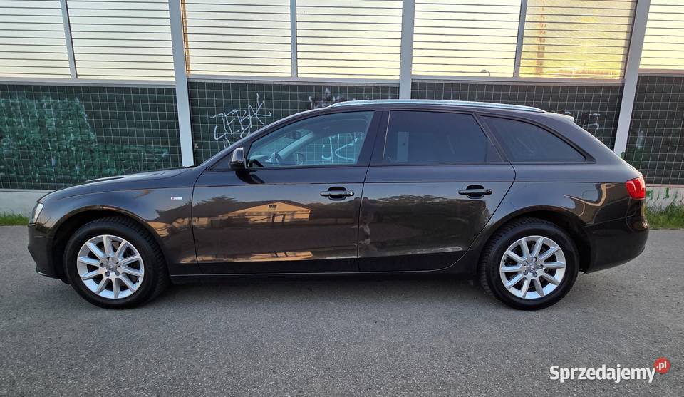 AUDI A4 B8 20TDI CR 150 2013r QUATTRO LIFT LED garażowany Humniska