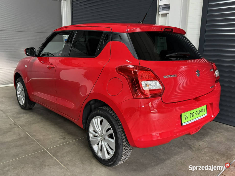 Suzuki Swift 4X4 bezwypadkowy stan perfekt nieuszkodzony Chechło