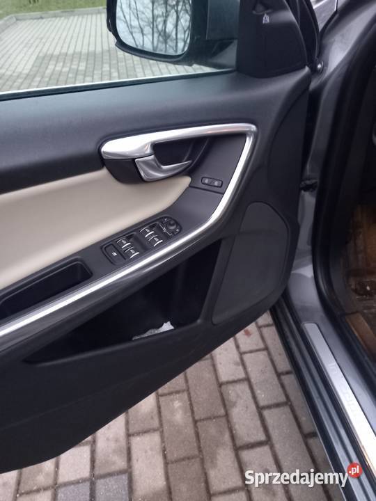 Volvo S60 T5 AWD 4x4 LONG Inscription platinum aluminiowe felgi S60 sprzedam