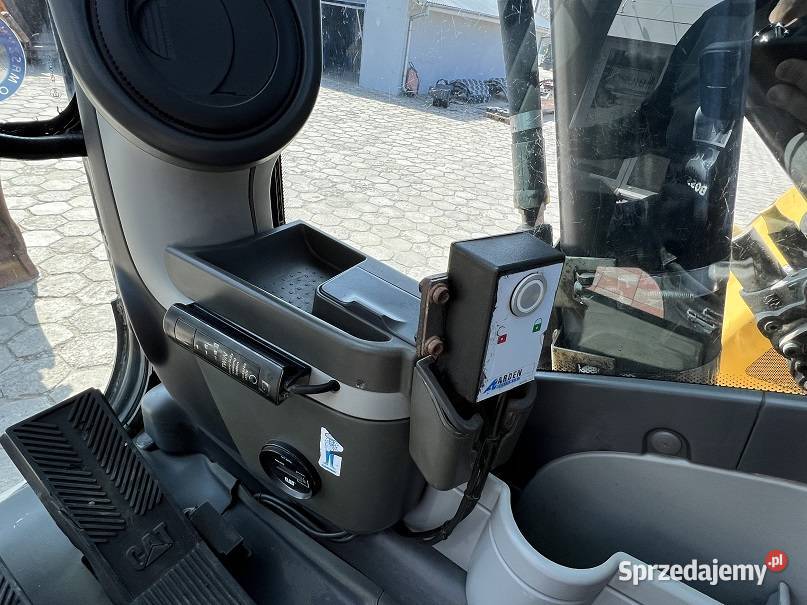 Koparka CAT M315D pełny VAT sprzedam