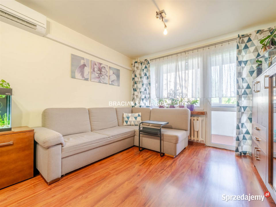 Mieszkanie sprzedam 67m2 4 pokoje Kraków Józefa