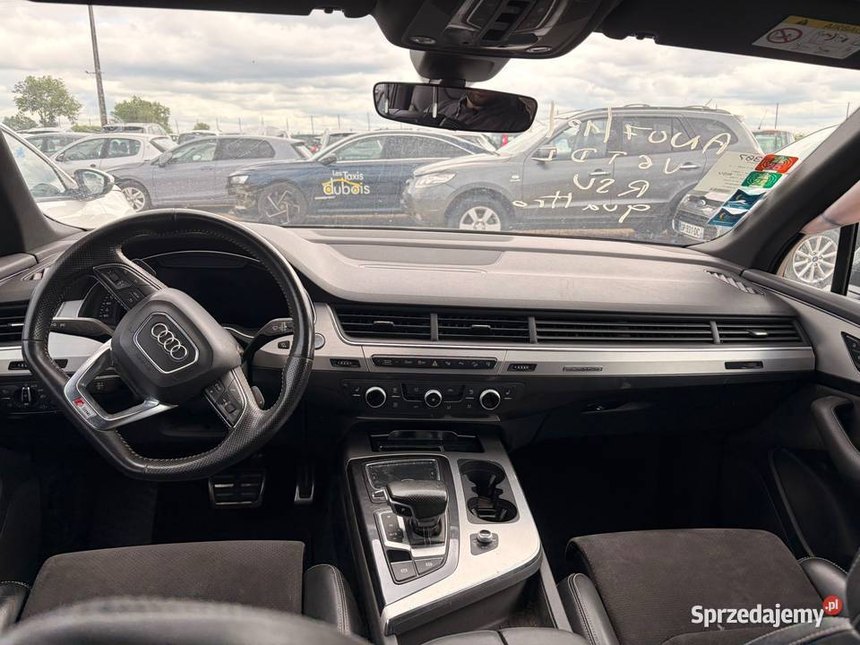 AUDI Q7 30 V6 TDiQ 218 SLine DX945