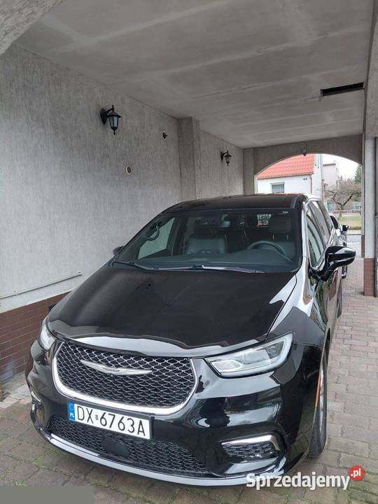 Chrysler Pacifica Select 36 Benzyna V6 Pentastar Wrocław