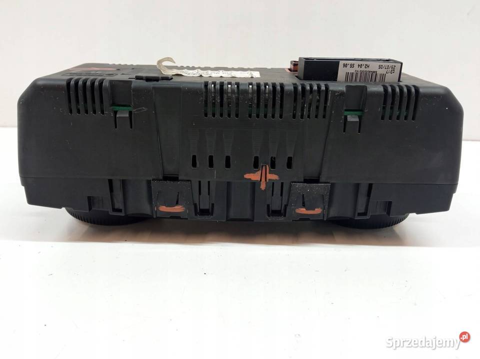 PANEL NAWIEWU A1698300685 MercedesBenz Bklasa I sprzedam