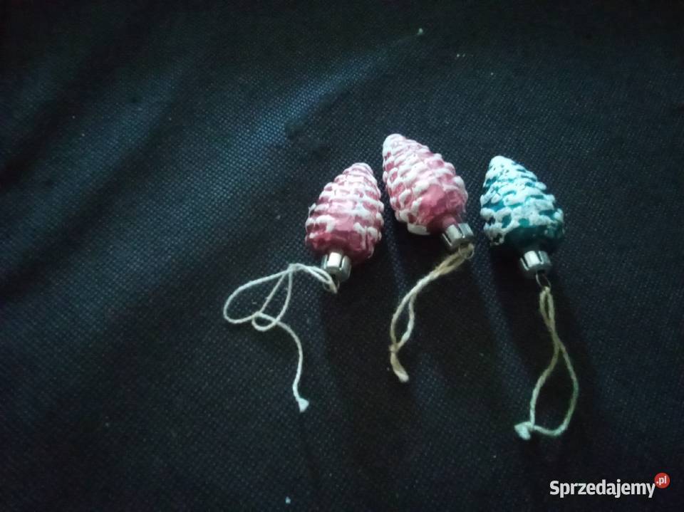 2 różowe i jedna niebieska szyszka są małe Boże Narodzenie mazowieckie Warszawa sprzedam