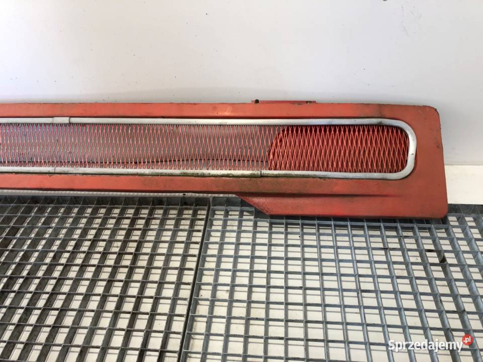 ATRAPA GRILL STAR Ciągnik siodłowy KRATA podkarpackie